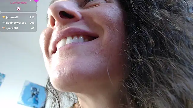 Snapshot of Squirtmania chatting on January 2025 09:04:02 AM Squirtmania online show from January 2025 09:04:02 AM