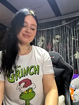 KikiXRed online show from April 2026 04:17:02 AM