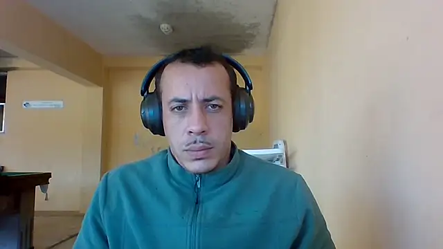 Snapshot of MachoScorpionCaralho chatting on June 2026 06:01:01 PM MachoScorpionCaralho online show from June 2026 06:01:01 PM