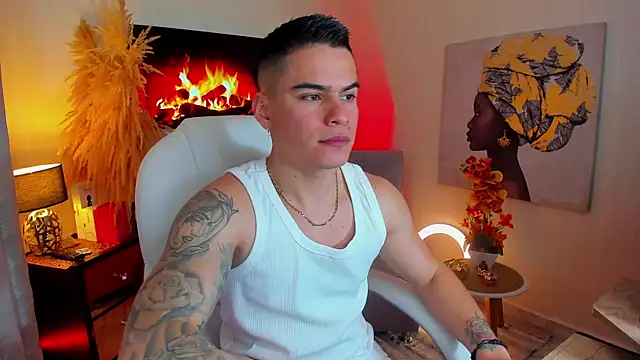 Matias Murrier online show from March 2025 03:27:02 PM