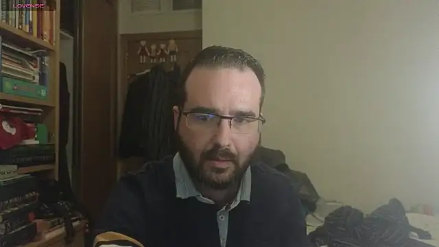 curiosillo83 online show from February 2025 04:43:02 PM