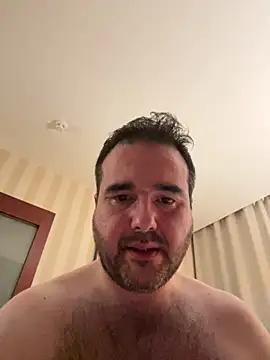 curiosillo83 online show from March 2025 05:18:02 AM