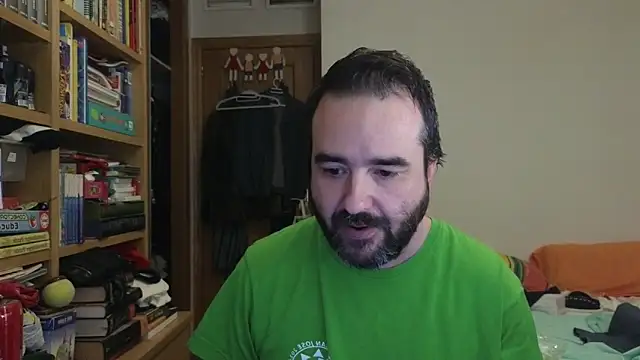 Snapshot of curiosillo83 chatting on June 2026 08:39:02 AM curiosillo83 online show from June 2026 08:39:02 AM