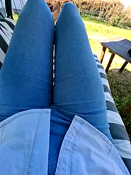 luxxe25 online show from April 2026 12:28:01 PM