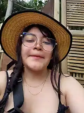 Sakura 0505 online show from December 2024 08:00:01 PM