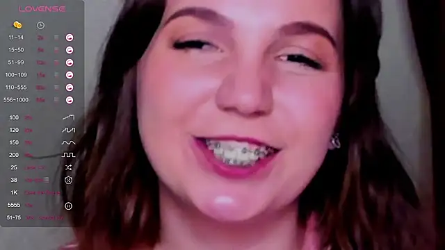 KindHazelHere  online show from March 2025 11:20:01 PM