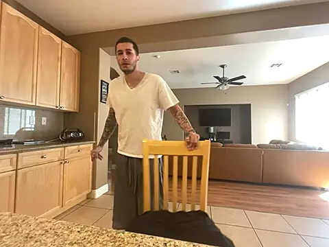 Bwcjoshbanks online show from September 2025 06:29:02 PM