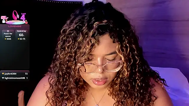  nickypurple  online show from March 2025 03:04:02 PM