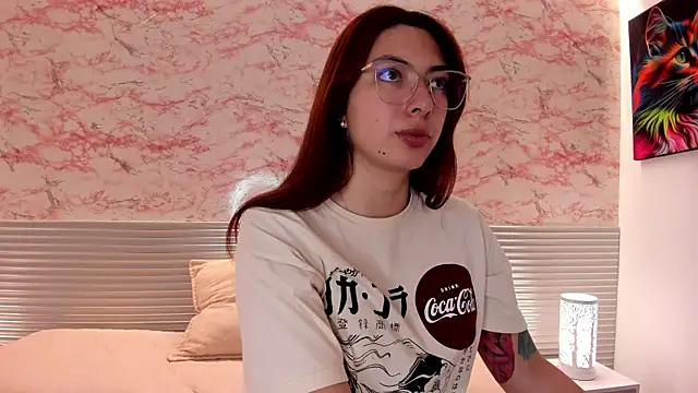 MilaaL online show from December 2025 07:19:02 PM