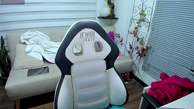 Lunlunera online show from March 2026 05:34:01 AM