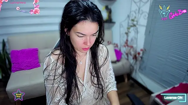 Lunlunera online show from March 2026 03:11:01 AM