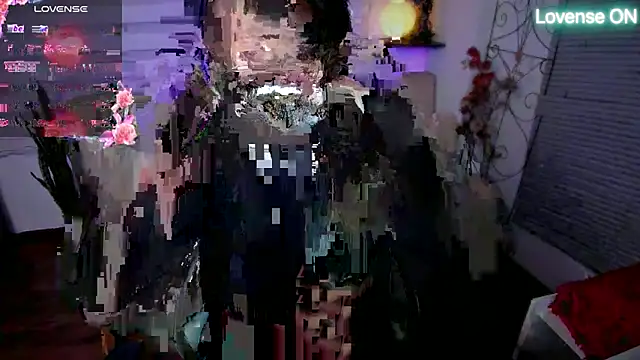 Snapshot of Lunlunera chatting on April 2026 02:46:02 AM Lunlunera online show from April 2026 02:46:02 AM