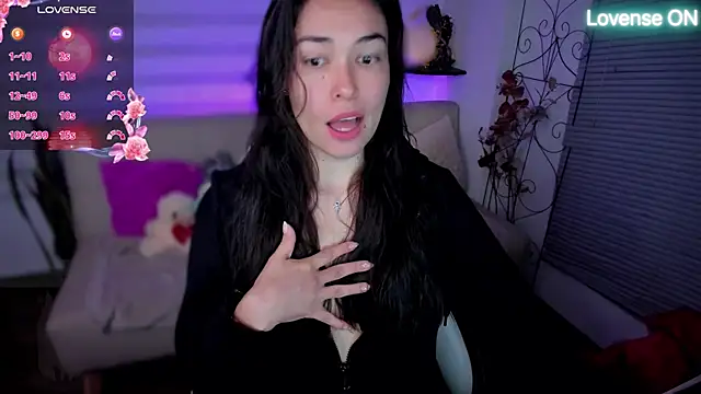 Snapshot of Lunlunera chatting on May 2026 04:07:01 AM Lunlunera online show from May 2026 04:07:01 AM