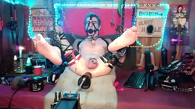 Kamafly4you online show from January 2026 04:11:01 PM