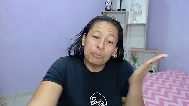 mature martina online show from October 2025 11:34:01 PM