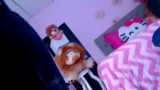 mature martina online show from December 2025 06:35:02 PM