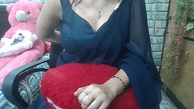 Sexy iknoor online show from March 2025 10:47:01 AM