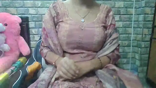 Sexy iknoor online show from October 2025 04:35:02 AM