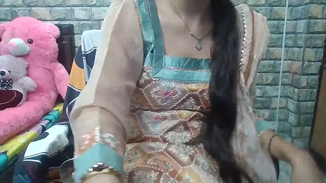 Sexy iknoor online show from October 2025 04:57:02 AM