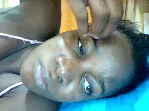 Snapshot of Alessandrajenna chatting on September 2025 03:49:01 AM Alessandrajenna online show from September 2025 03:49:01 AM