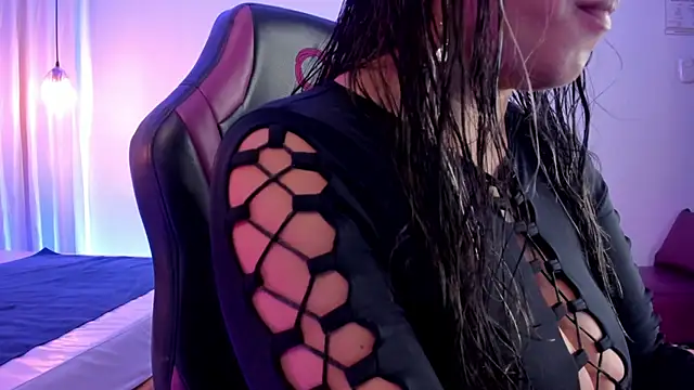 BonnieBad01 online show from February 2025 02:36:01 PM