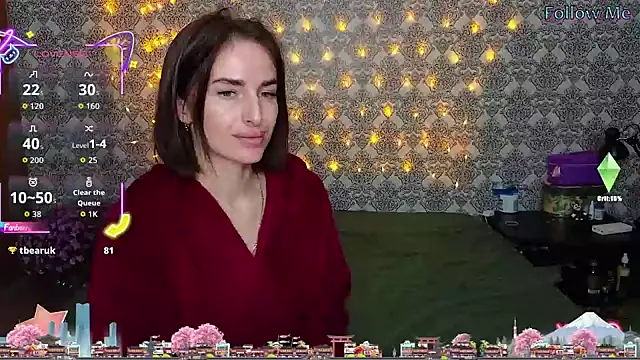 xx adrihanna xx online show from October 2025 03:45:01 PM