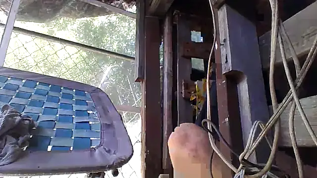 spundarella420 online show from October 2025 06:29:01 PM