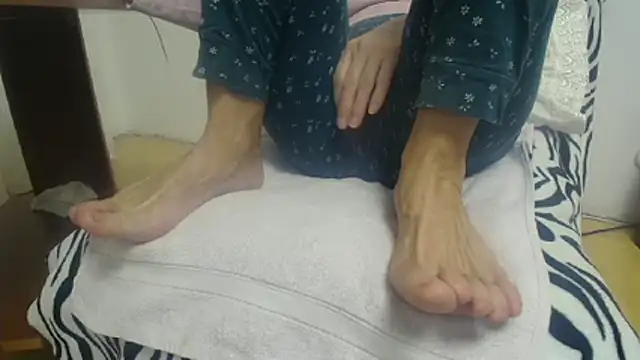 Snapshot of Web_Lady chatting on January 2026 09:20:02 PM Web Lady online show from January 2026 09:20:02 PM