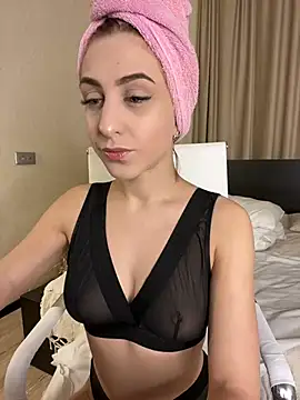 AnnGilbert online show from February 2025 06:51:01 PM