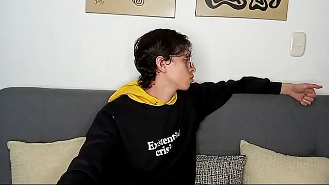 Norehg online show from October 2025 08:39:02 PM