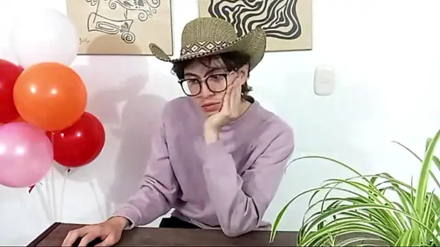 Norehg online show from November 2025 12:54:01 AM