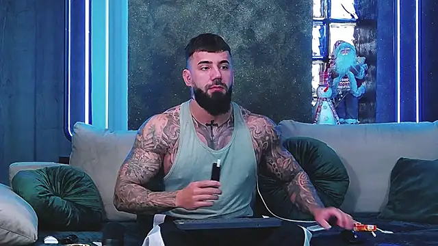 masterkingofmusclee online show from December 2024 08:58:01 AM