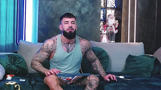 masterkingofmusclee online show from December 2024 08:51:02 AM