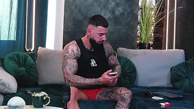 masterkingofmusclee online show from January 2025 06:27:02 AM