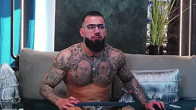 masterkingofmusclee online show from March 2025 10:00:02 AM