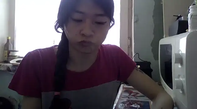 CarlyJoy online show from February 2025 10:27:02 AM