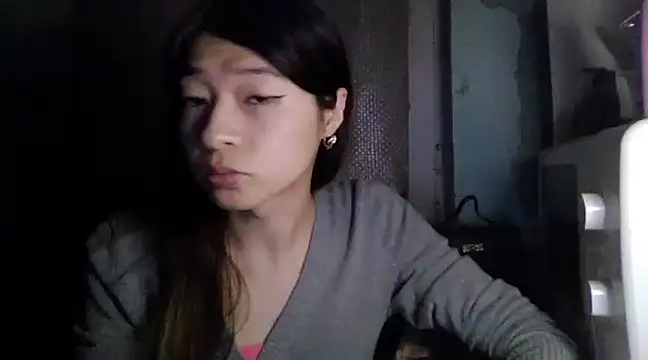 CarlyJoy online show from March 2025 02:32:01 PM