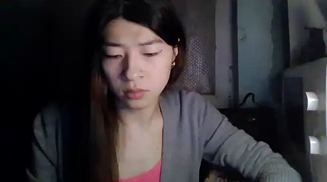 CarlyJoy online show from March 2025 02:45:01 PM