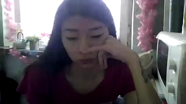 CarlyJoy online show from October 2025 10:52:02 AM