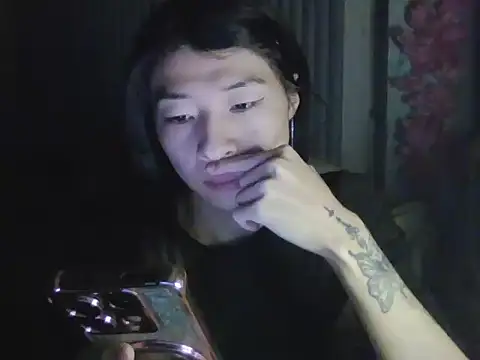 CarlyJoy online show from November 2025 02:19:02 PM