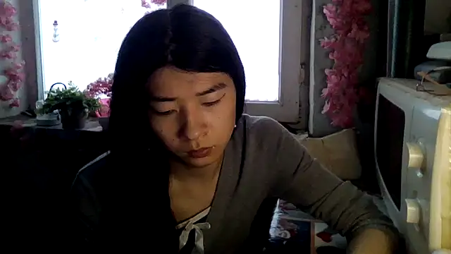 CarlyJoy online show from February 2026 10:58:02 AM