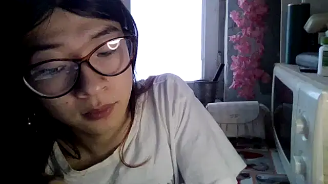 CarlyJoy online show from March 2026 12:42:01 PM