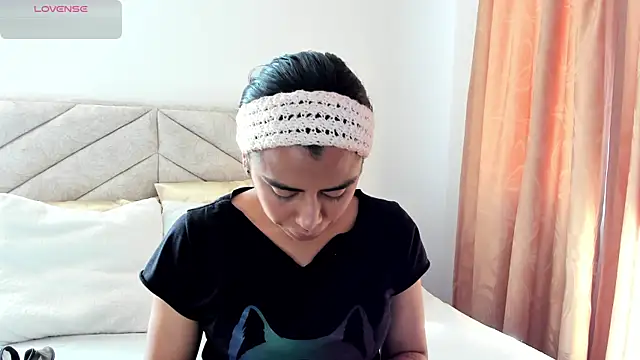 im amber online show from December 2024 12:56:02 PM