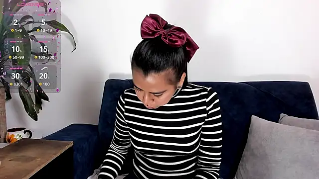 im amber online show from September 2025 01:56:01 PM