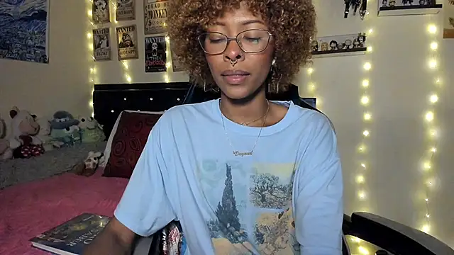 Cristal Jonasxh online show from September 2025 05:07:02 AM