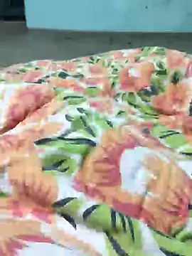 Snapshot of SILENT_FUCKER_01 chatting on December 2024 04:06:01 PM SILENT FUCKER 01 online show from December 2024 04:06:01 PM