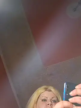 ducicsajsziii online show from January 2025 01:31:01 PM