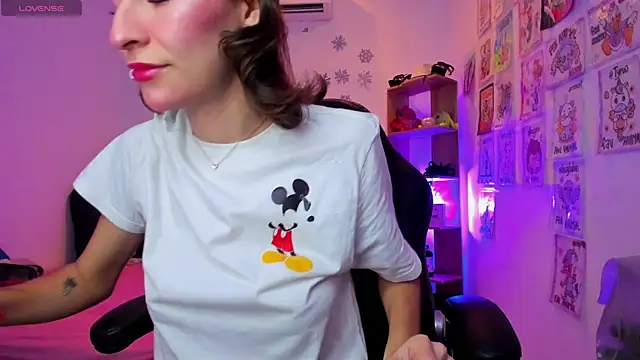 Gorgeous Team online show from March 2025 08:05:01 PM