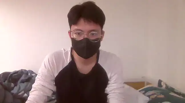 Gwencloudy online show from January 2025 02:25:01 PM