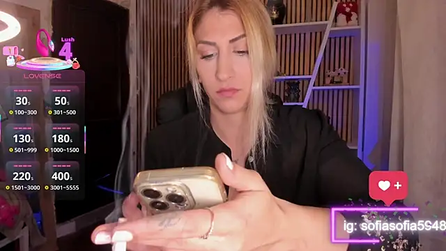 Snapshot of sofiah_ chatting on February 2026 05:18:02 PM sofiah online show from February 2026 05:18:02 PM